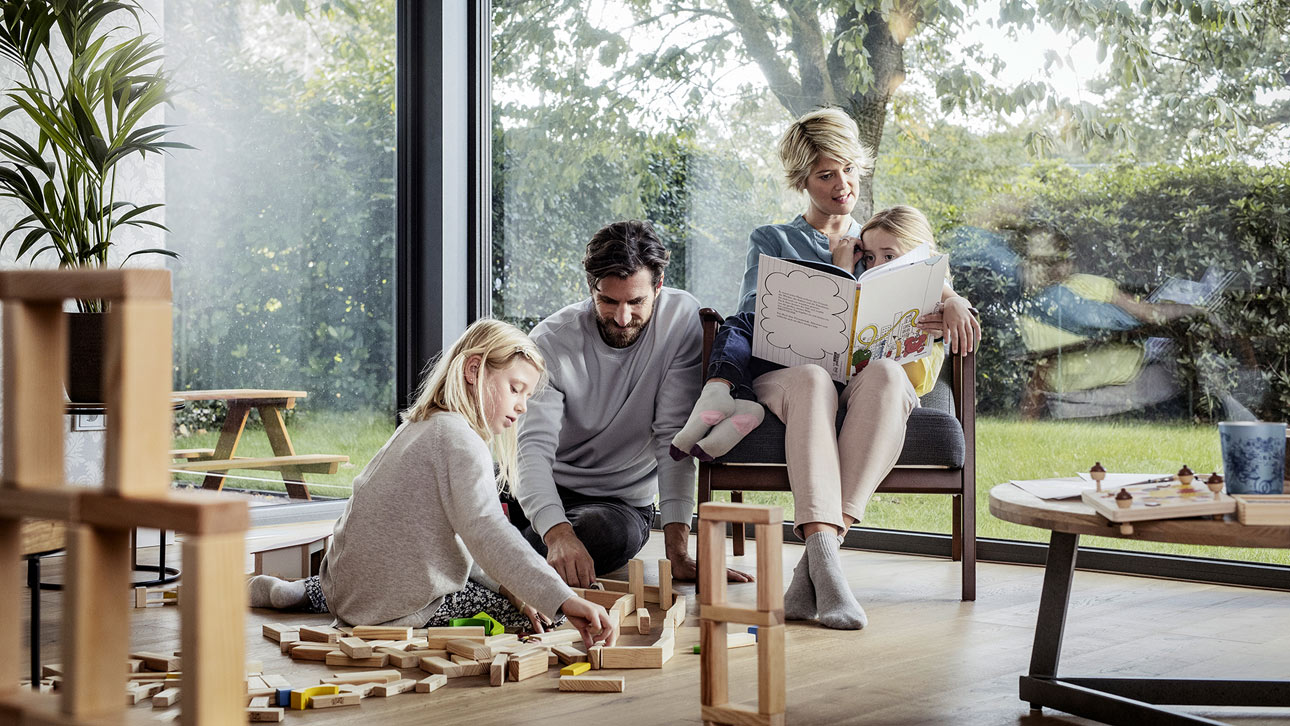 Homepage Fa. Heinrichs Bauelemente GmbH & Co. KG: Startbild